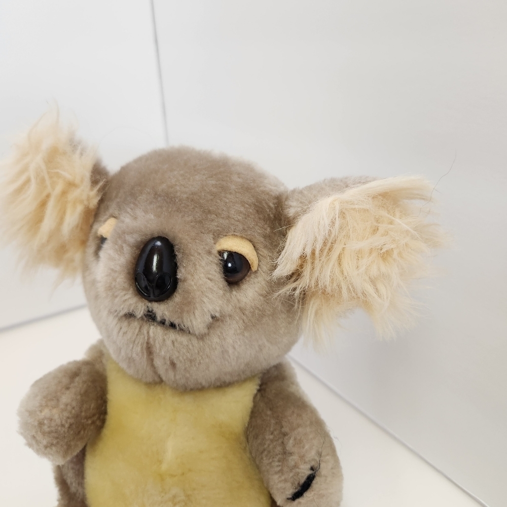 Smirking Koala Vintage Beanbag Plush Stuffed Animal 1970s 70s 7" Dakin 1… - Picture 2 of 8